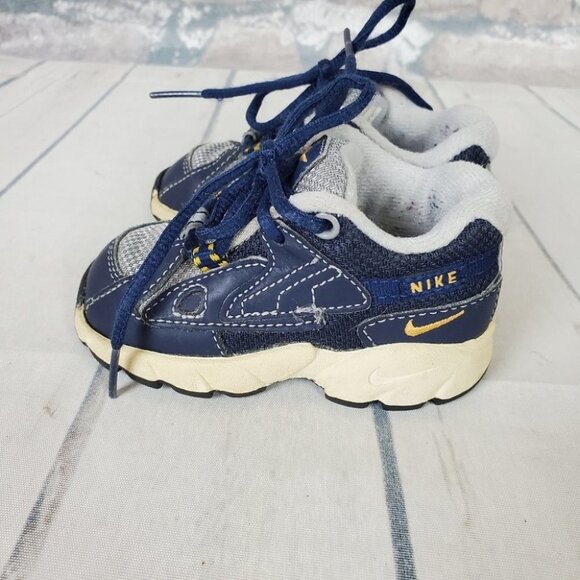 Vintage Nike ACG Baby Terra Sebec Sneaker Gray Midnight Size 4C - Picture 5 of 11